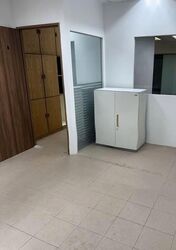 Golden Sultan Plaza (D7), Office #541243391